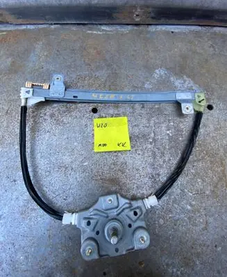 Renault Scenic I Rear door manual window regulator 