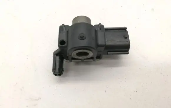 Nissan Leaf I (ZE0) Airbag deployment crash/impact sensor 988301EA0A