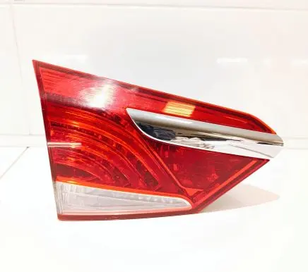 Hyundai i40 Tailgate rear/tail lights 924033Z0