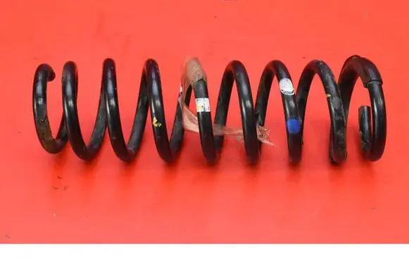 Hyundai i40 Rear coil spring
