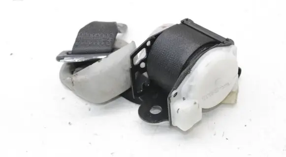 Toyota Prius+ (ZVW40) Middle seatbelt (rear) 0540068