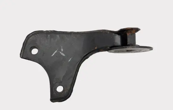 Alfa Romeo GTV Engine mounting bracket 60567620