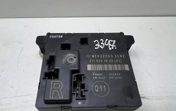 Mercedes-Benz E W211 Door control unit/module 2118201626 356806 SW39102