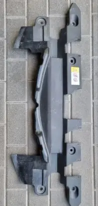 Toyota RAV 4 (XA40) Radiator trim 1668136021