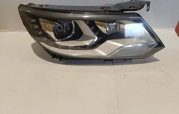 Volkswagen Sharan Headlight/headlamp 5N1941752