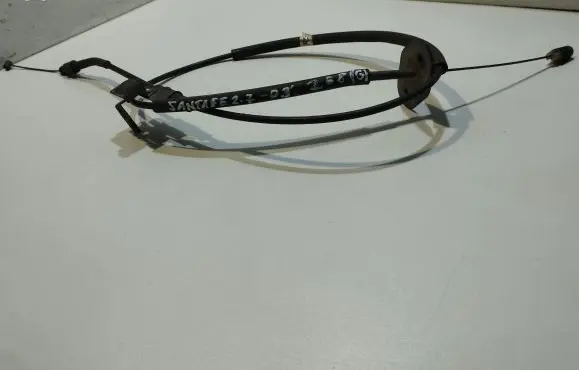 Hyundai Santa Fe Throttle cable 