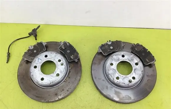 Mercedes-Benz C AMG W203 Front brake disc