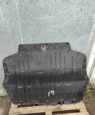 Seat Altea Engine splash shield/under tray 1k0825237N
