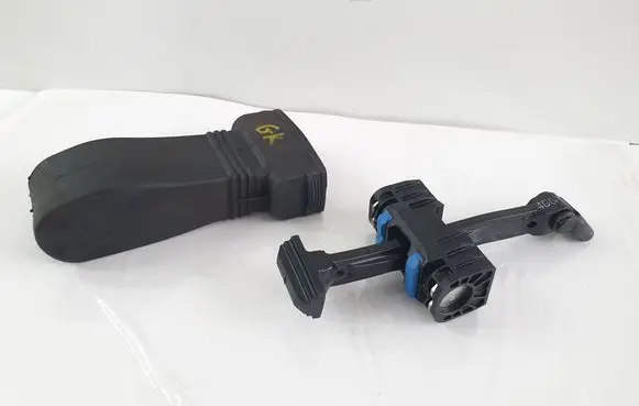 Audi A6 S6 C7 4G Rear door check strap stopper 4G0839249
