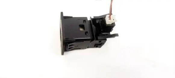 Passenger airbag on/off switch