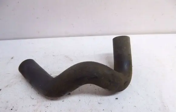 Ford B-MAX Breather/breather pipe/hose AE8G-6N664-BA