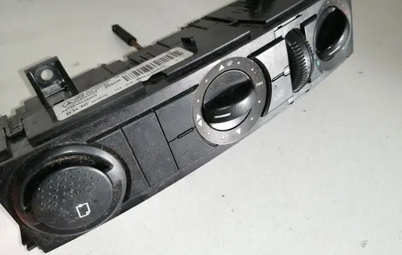 Mercedes-Benz Sprinter W906 Climate control unit A9068300485KZ A9068300485
