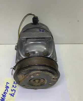 Renault Laguna II Air conditioning (A/C) compressor (pump) 101521687 1135320 101521607