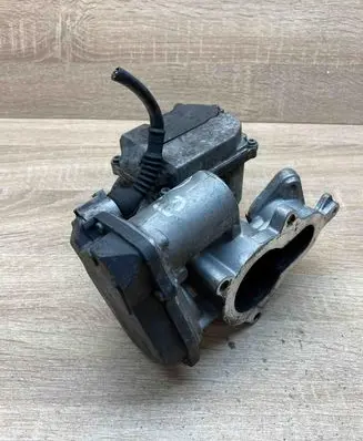 Volkswagen Jetta V Throttle valve 03G128063C 408275002001