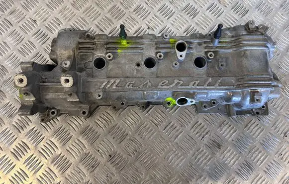 Maserati Levante Rocker cam cover 318085