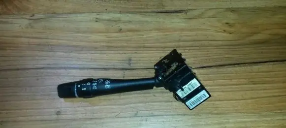 Nissan Almera N16 Wiper control stalk 257sa54394781e 257sa-54394781e