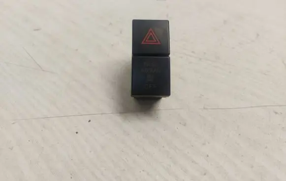 Ford Focus Hazard light switch 5s4t 13a350 ba