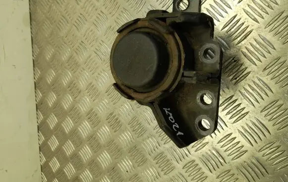 Ford Mondeo MK V Engine mount bracket DG936F012GC