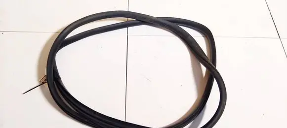Nissan Note (E11) Rubber seal rear door 