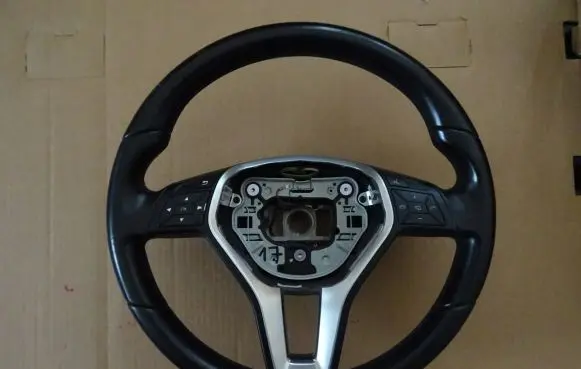 Mercedes-Benz B W246 W242 Steering wheel