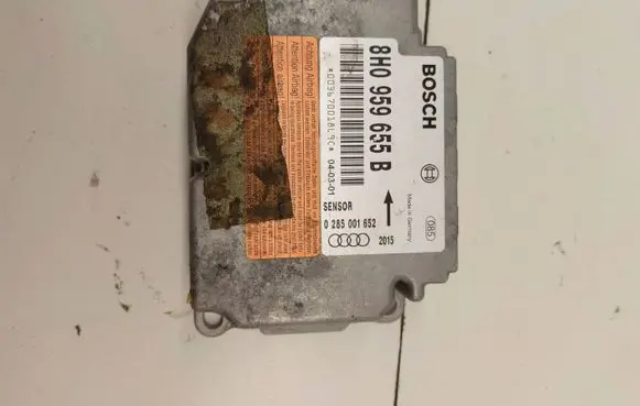 Audi A4 S4 B7 8E 8H Airbag control unit/module 8H0959655B