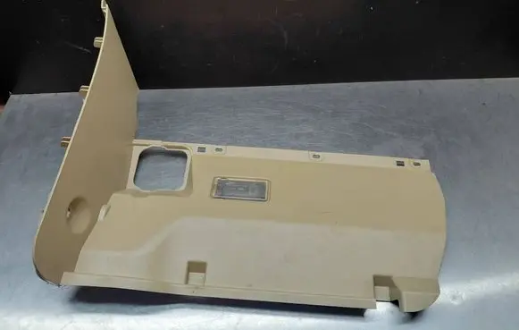 BMW 5 E60 E61 Dashboard lower bottom trim panel 7110031 14121810
