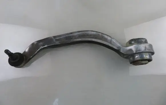 Audi A4 S4 B6 8E 8H Front lower control arm/wishbone 