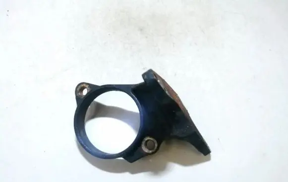 Toyota Avensis T270 Engine mounting bracket 4345705050