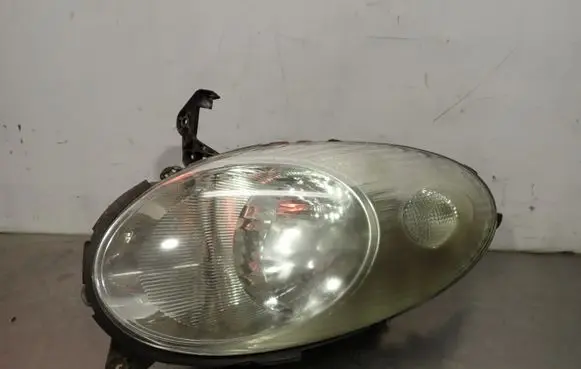 Nissan Micra Headlight/headlamp 26010BC50089900075