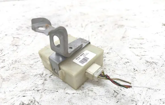 Toyota Yaris Door central lock control unit/module 897410D020 73673212