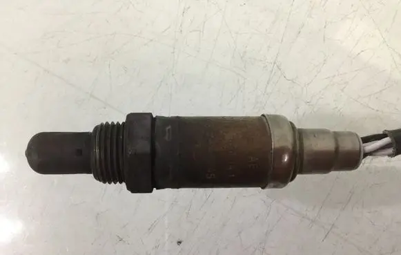 Audi A6 S6 C5 4B Lambda probe sensor 030906265AE