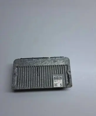 Toyota Yaris Engine control unit/module 896610DF50 MB2754005794