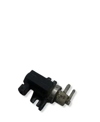 Volkswagen PASSAT B4 Turbo solenoid valve 1H0906627