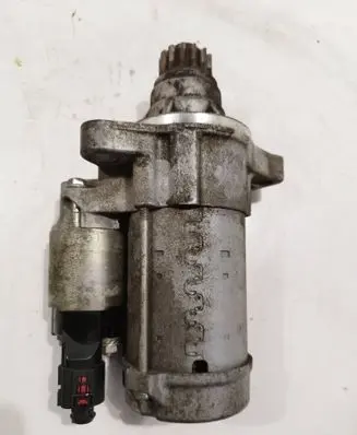 Volkswagen Polo V 6R Starter motor 02m911024j
