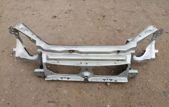 Renault Kangoo I Radiator support slam panel 