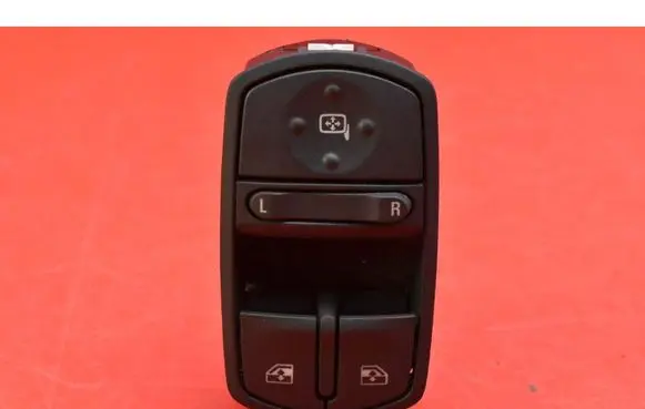 Opel Corsa D Electric window control switch 13258521AA