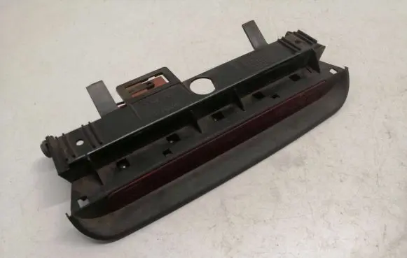 Peugeot 806 Third/center stoplight 22837004