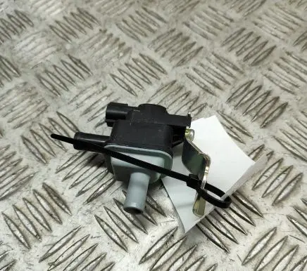 Lexus ES 250 - 300 - 330 Turbo solenoid valve 9091012279 1362007110