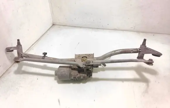Audi A4 S4 B6 8E 8H Front wiper linkage and motor 8E1955023A 3397020516 8E1955119