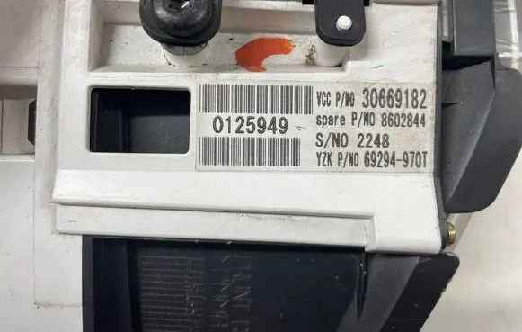 Volvo V50 Speedometer (instrument cluster) 30710071 30669182 69294970T