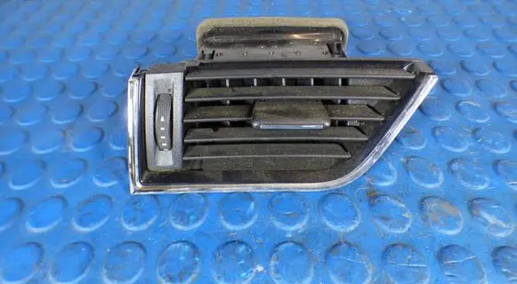 Skoda Octavia Mk3 (5E) Dashboard side air vent grill/cover trim CART5E0819701C 5E0819701C SK37X