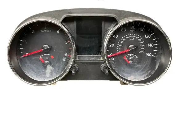 Nissan Qashqai+2 Speedometer (instrument cluster)