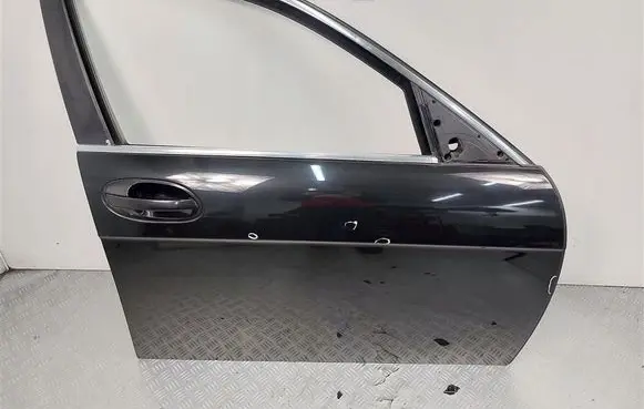 BMW 7 E65 E66 Front door 