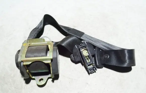 Audi A6 S6 C5 4B Front seatbelt 4B0857706C