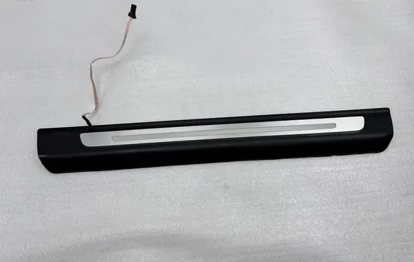 Audi Q7 4M Front sill trim cover 4M0947406