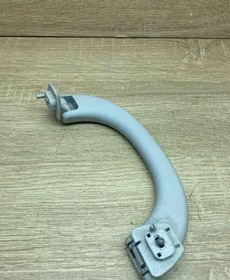 Mercedes-Benz E W211 Front interior roof grab handle A2118100051