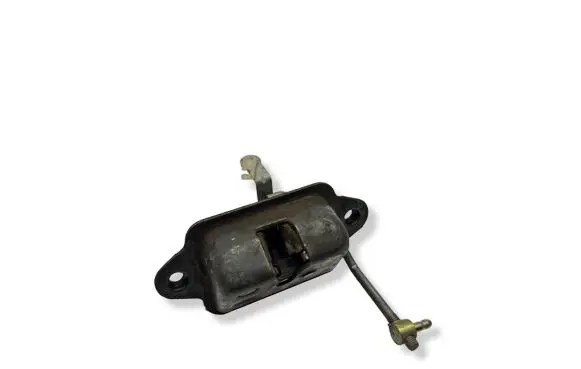 Subaru Forester SF Tailgate/trunk/boot lock/catch/latch 