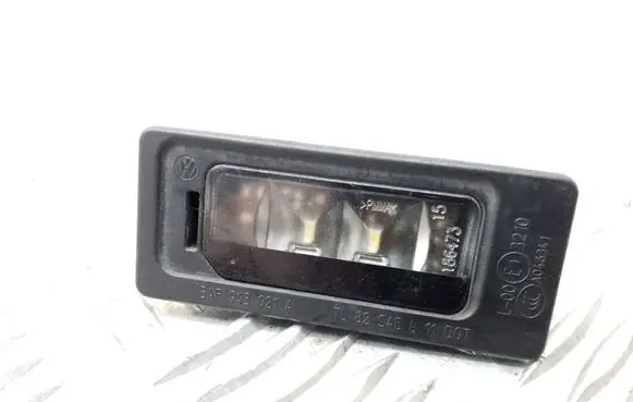 Volkswagen PASSAT B8 Number plate light 3AF943021A