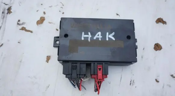 Skoda Superb B6 (3T) Tow bar trailer control unit/module POZOSTAE