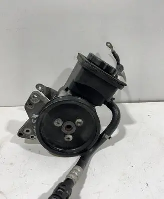 BMW X3 E83 Power steering pump 3413807 7692974541 1740858